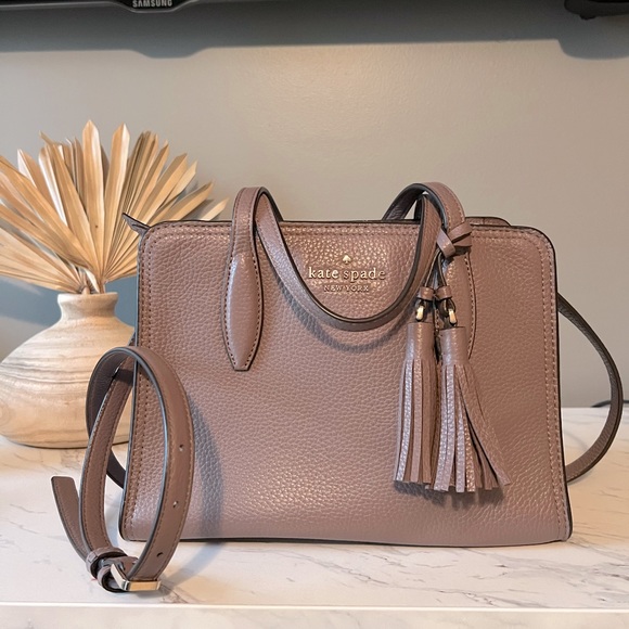 Kate Spade ♠️ Tote/Crossbody - Picture 1 of 6